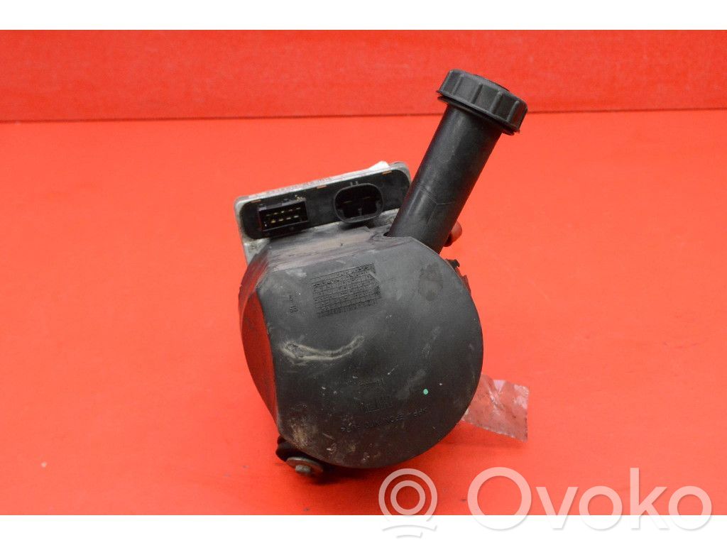 Peugeot 407 Ohjaustehostimen pumppu 