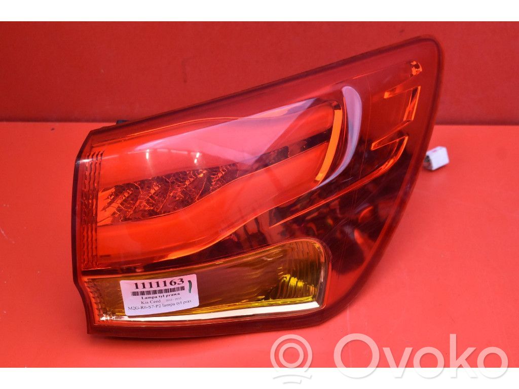 KIA Ceed Lampă spate în caroserie 