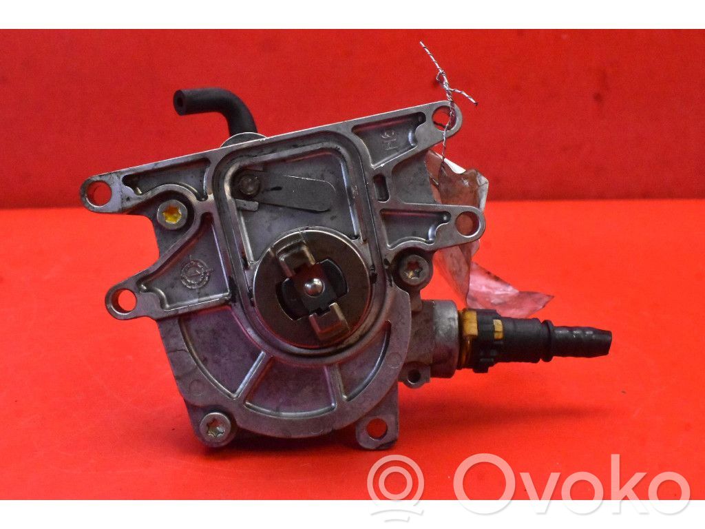 Opel Vectra C Pompe à vide