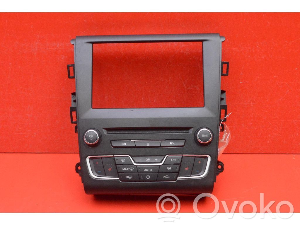 Ford Mondeo MK I Panel klimatyzacji