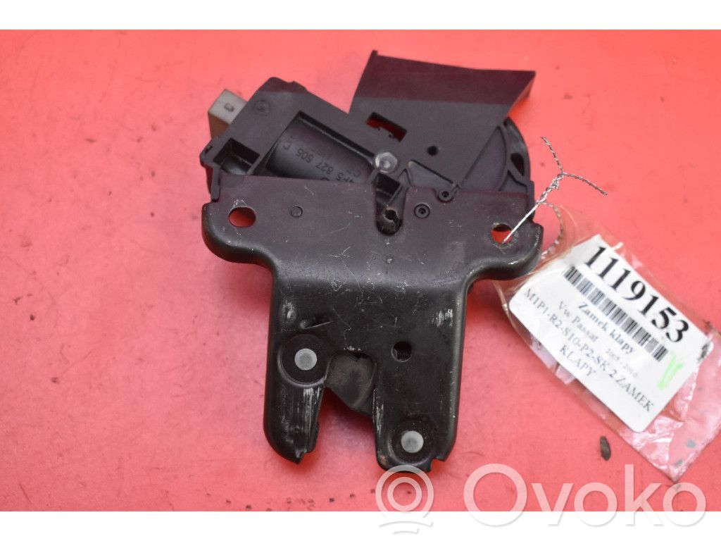 Volkswagen PASSAT B6 Blocco/chiusura/serratura del portellone posteriore/bagagliaio