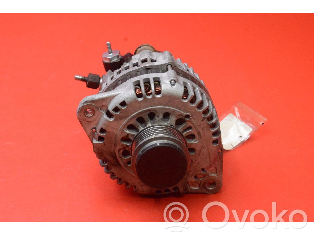 Opel Astra H Generator/alternator 