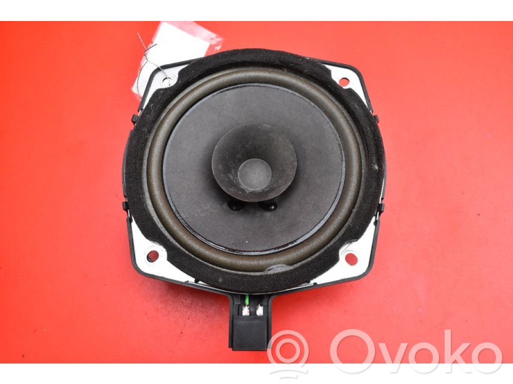 AC 428 Altavoz subwoofer 