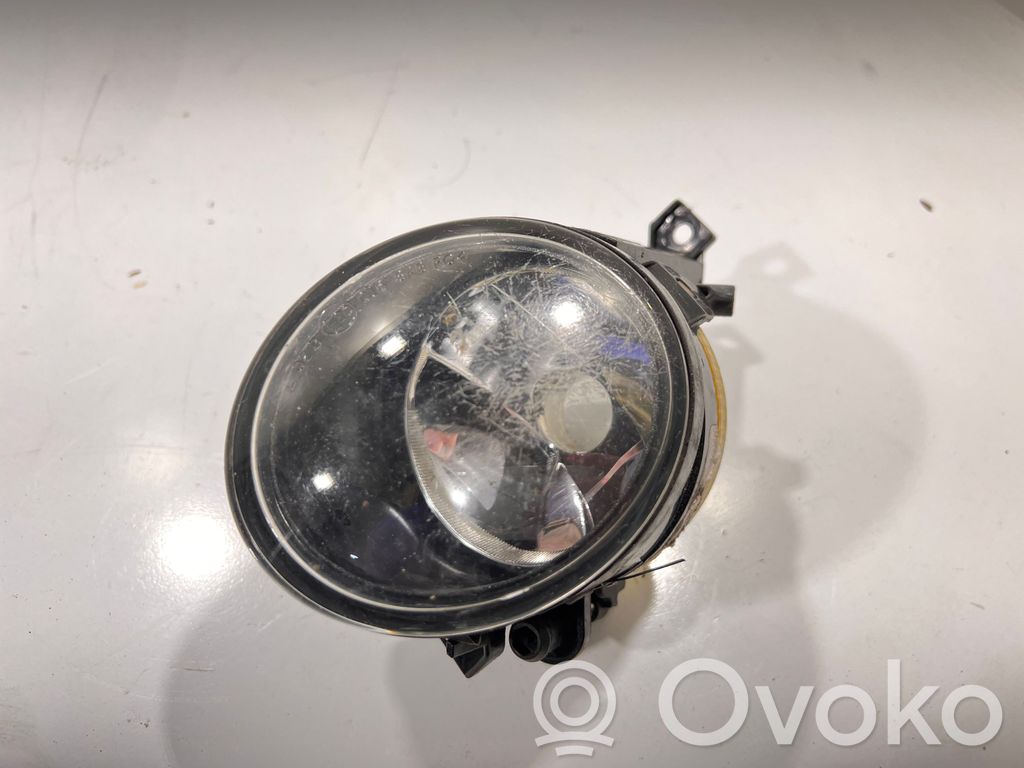 Volkswagen Touran I Etusumuvalo 
