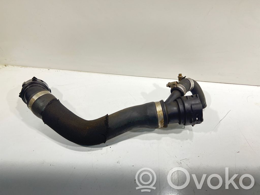 BMW 5 F10 F11 Engine coolant pipe/hose 