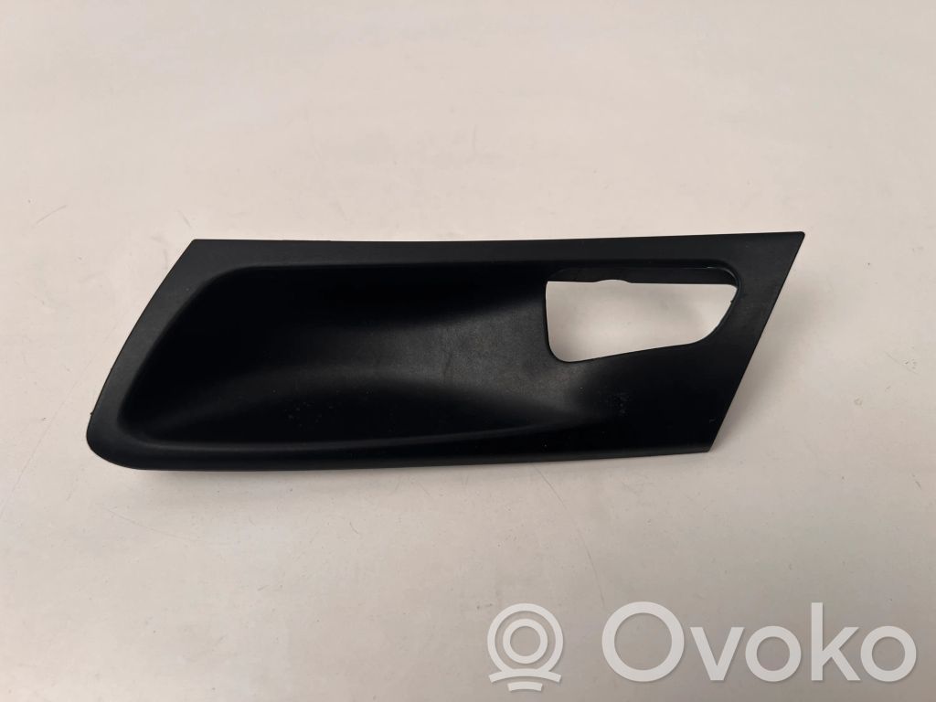 Front door handle cover   9177527