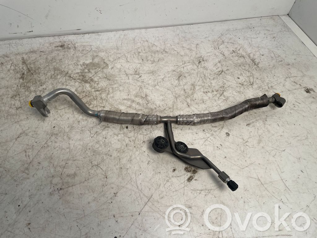 BMW 5 E60 E61 Ilmastointilaitteen putki (A/C) 