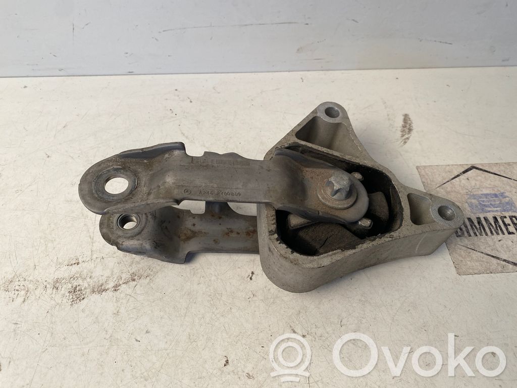 Mercedes-Benz A W176 Engine mount bracket 