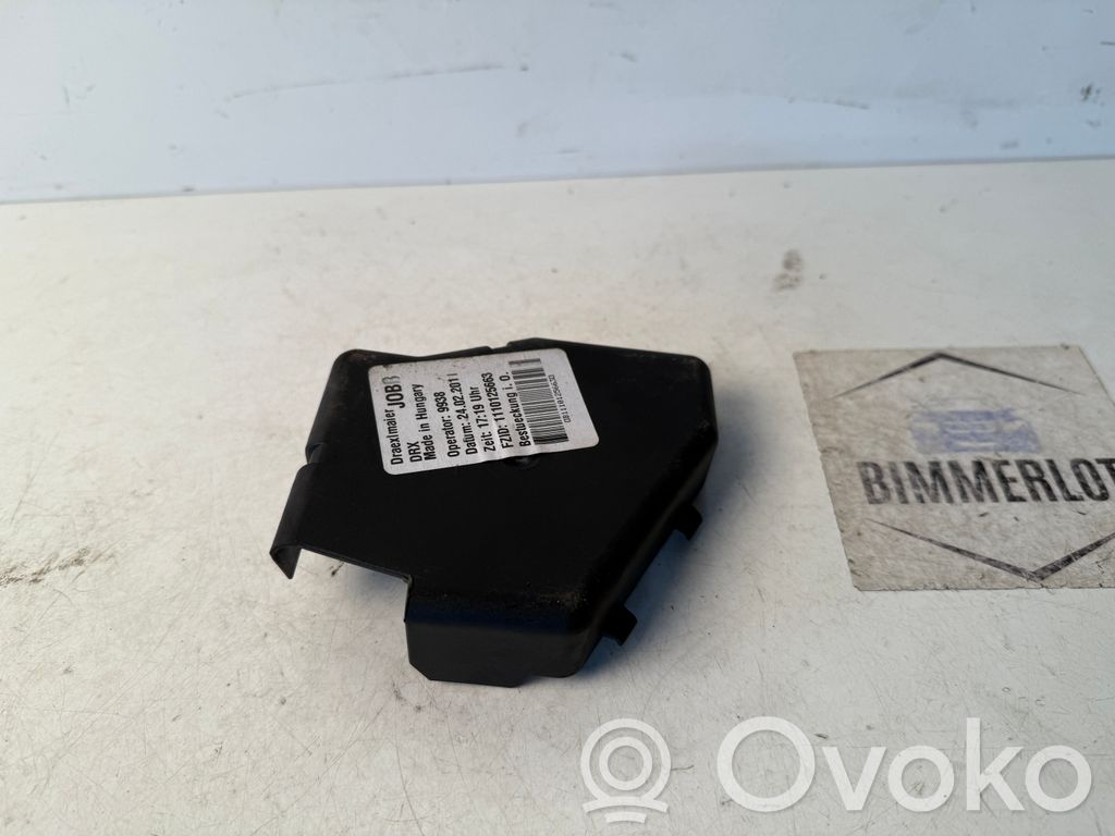 Audi A6 S6 C6 4F Coperchio scatola dei fusibili 