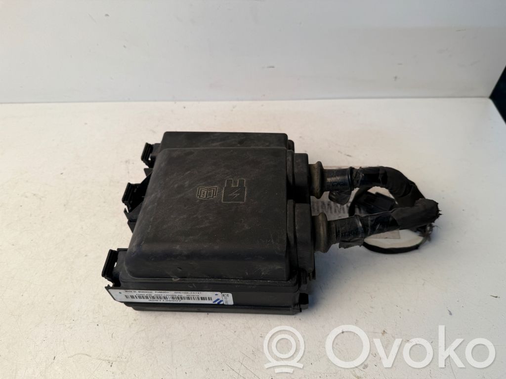 Module de fusibles   JX6T14D068AE,6SDBC0DF,9581136907