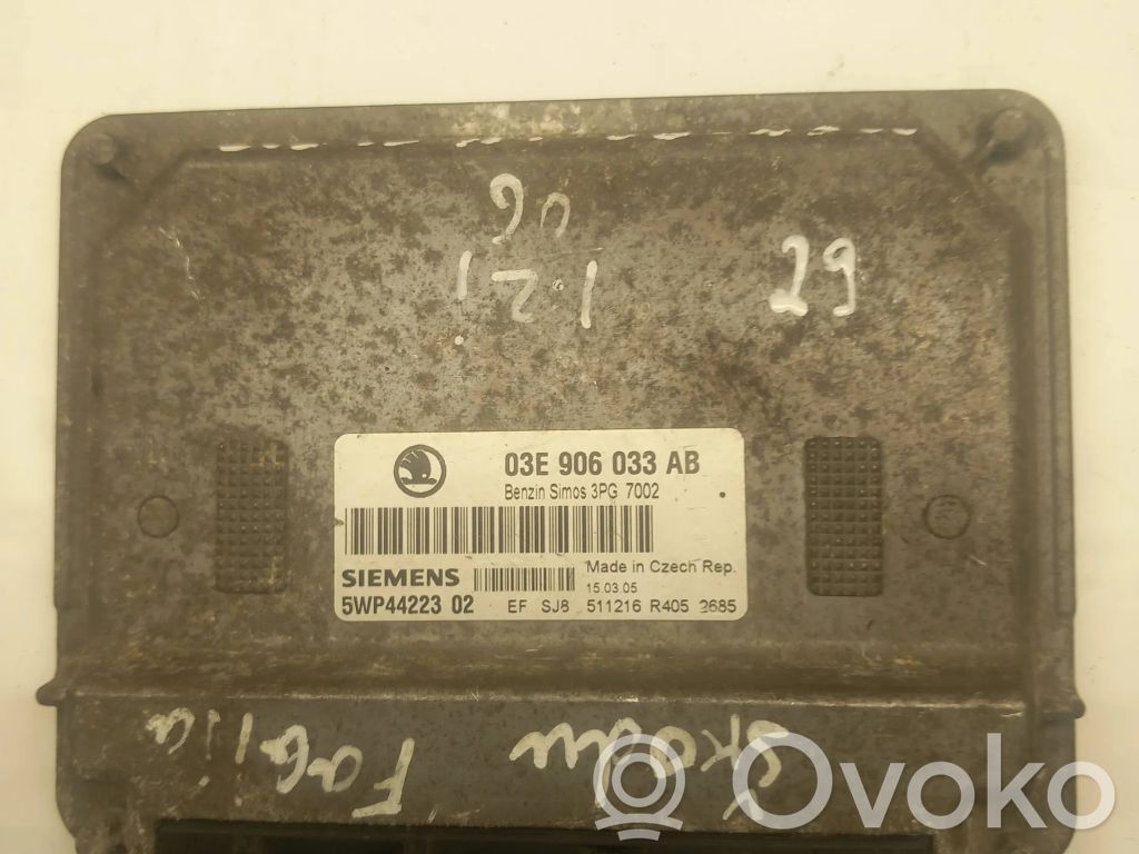 Engine control unit/module   03E906033AB,5WP4422302