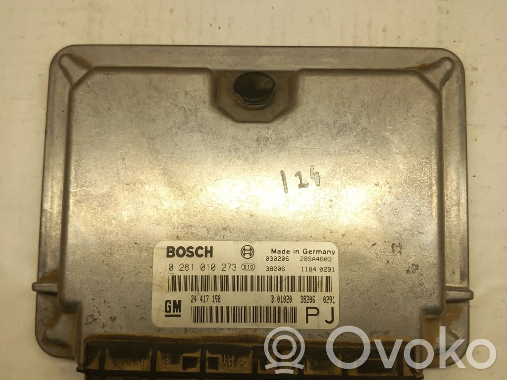 Opel Astra J Engine control unit/module 