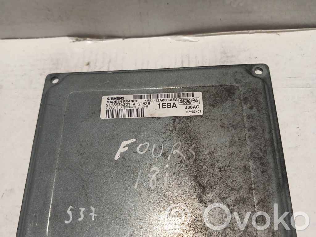 Ford Focus C-MAX Engine control unit/module 
