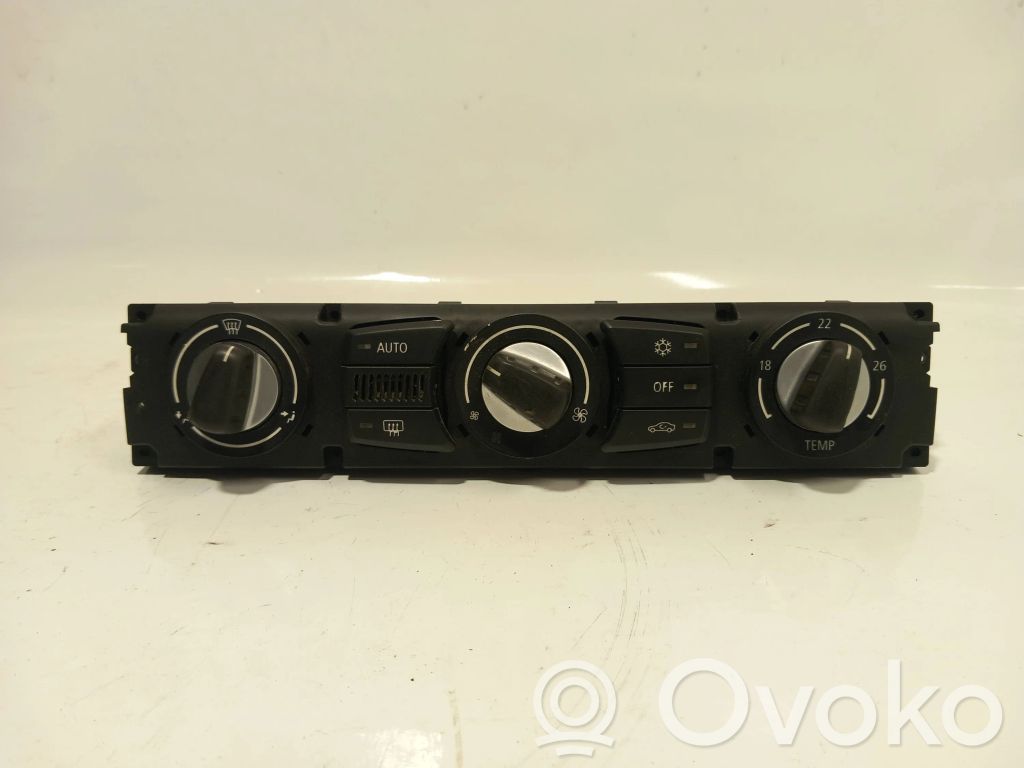 BMW 5 E60 E61 Climate control unit 