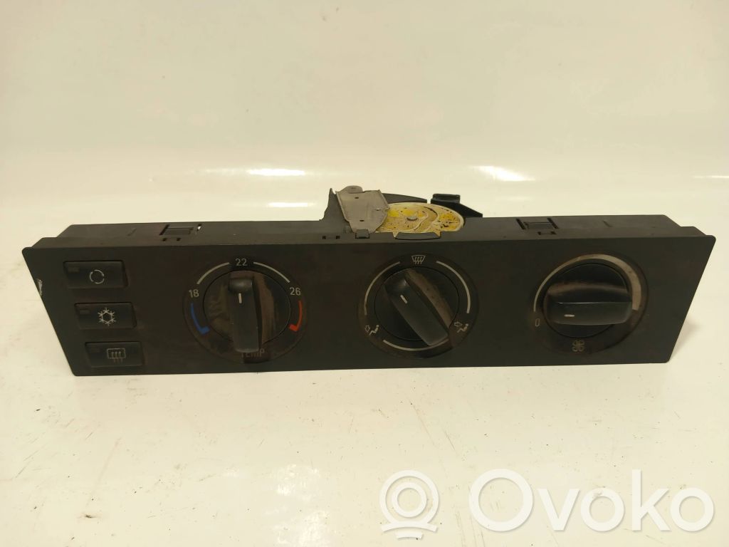 BMW 5 E39 Climate control unit 