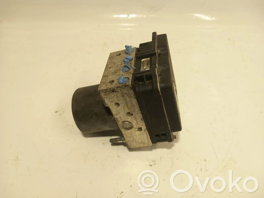Audi A4 S4 B7 8E 8H ABS Pump 