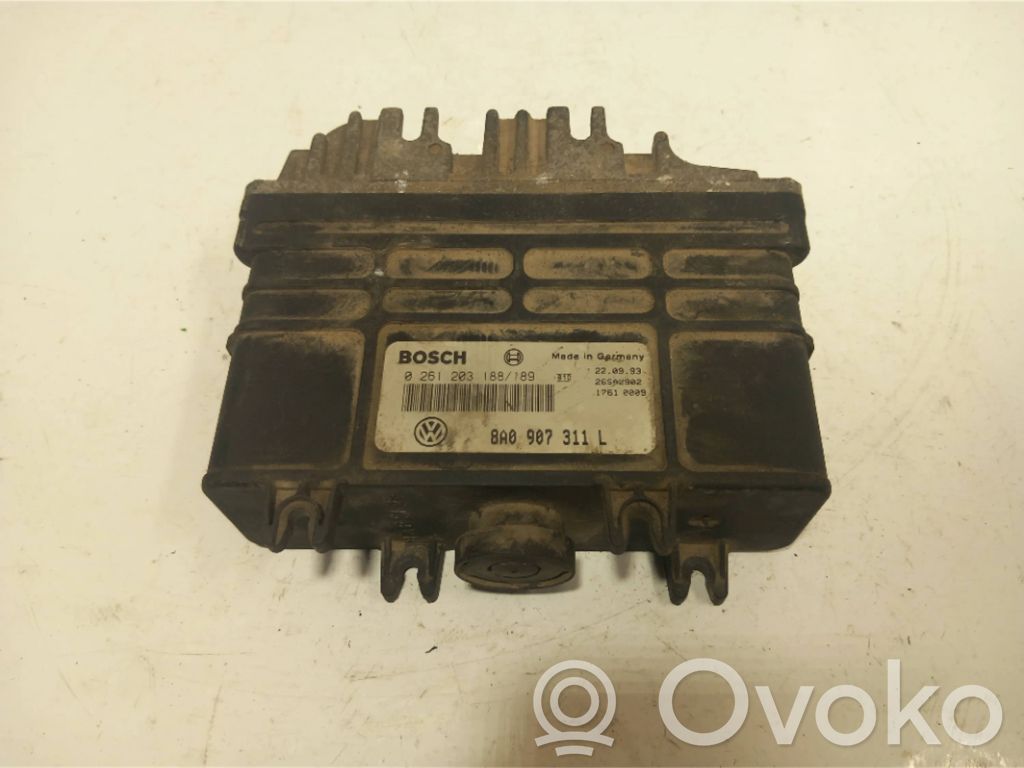 Volkswagen PASSAT B4 Engine control unit/module 