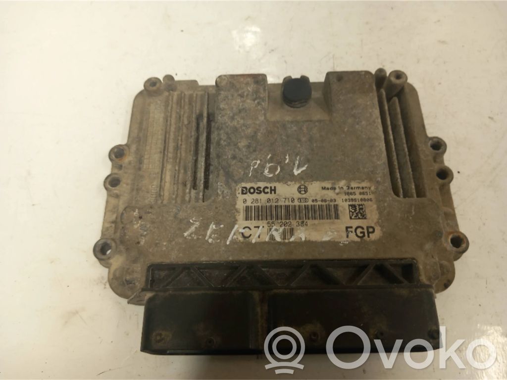 Opel Zafira B Engine control unit/module 