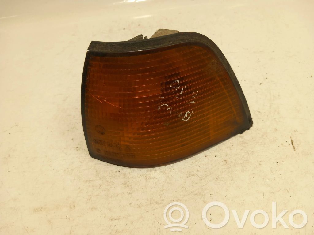 BMW 3 E36 Front indicator light 