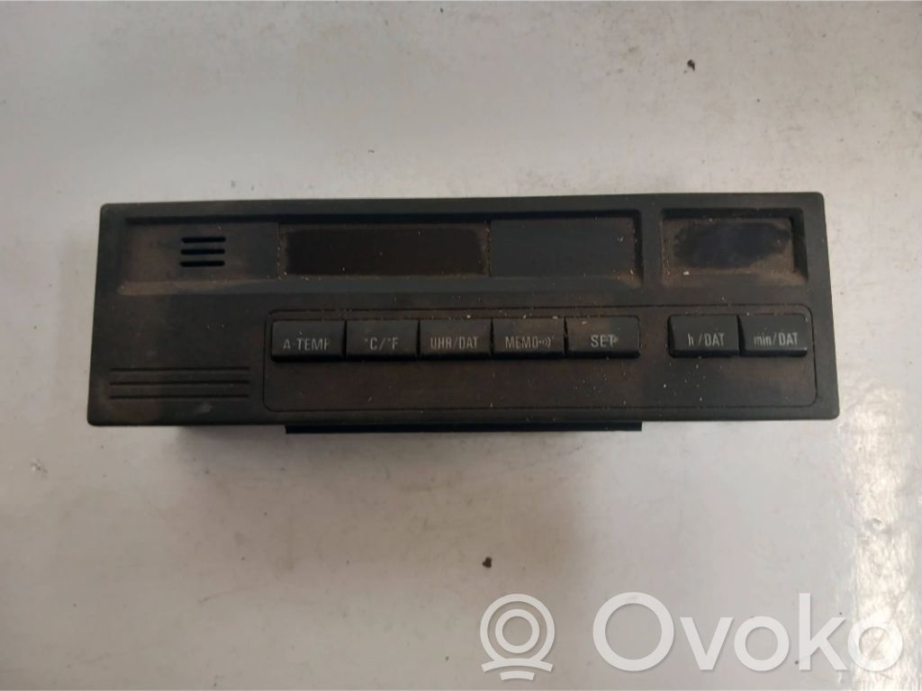 BMW 3 E36 Climate control unit 