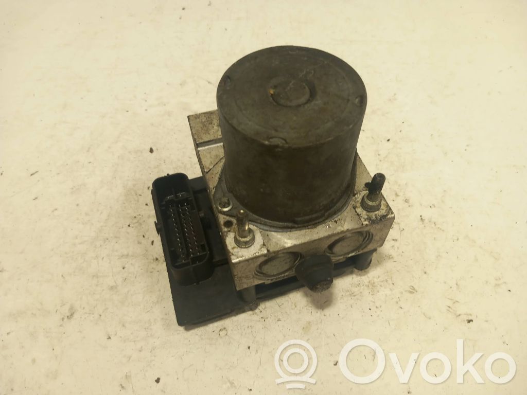 Audi A4 S4 B7 8E 8H ABS-pumppu 