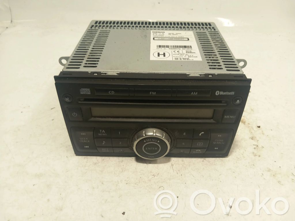 Nissan Qashqai Radio/CD/DVD/GPS head unit 