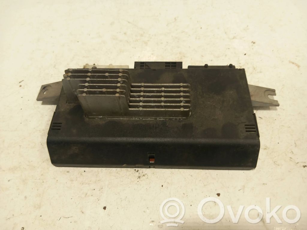 BMW 5 E39 Citu veidu vadības bloki / moduļi 
