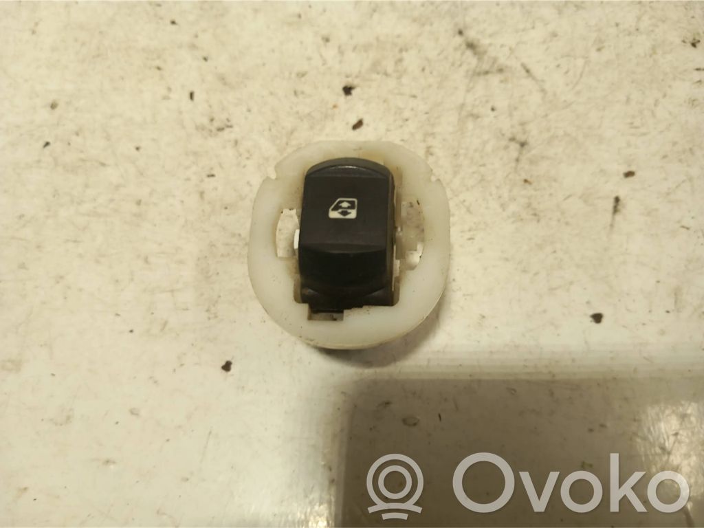 Renault Megane I Electric window control switch 