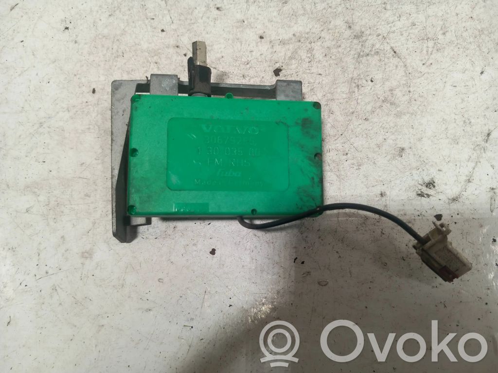 Volvo V70 Antenos valdymo blokas 