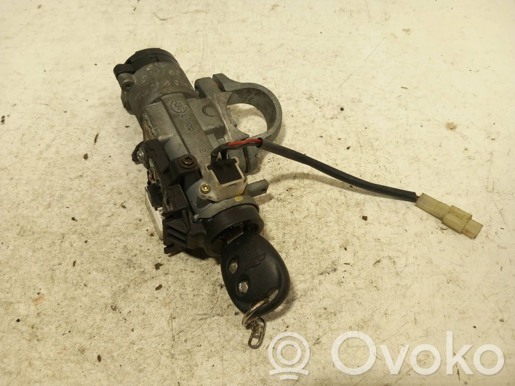 Chevrolet Aveo Užvedimo spynelė 