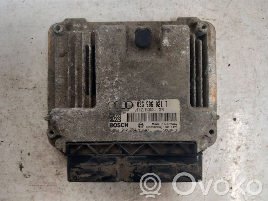 Audi A3 S3 A3 Sportback 8P Engine control unit/module 