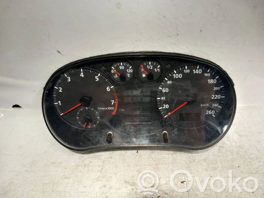 Audi A3 S3 8L Nopeusmittari (mittaristo) 