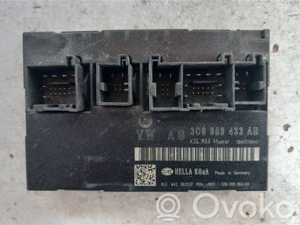 Volkswagen PASSAT B6 Sterownik / Moduł drzwi 