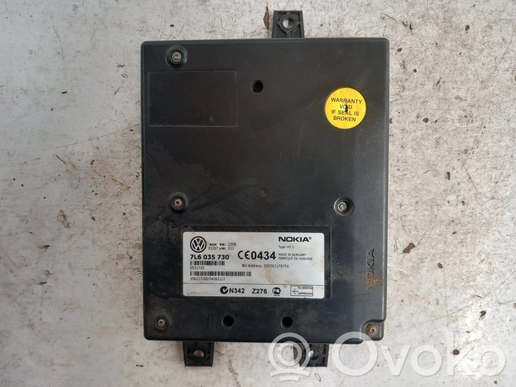 Volkswagen PASSAT B6 Bluetooth control unit module 