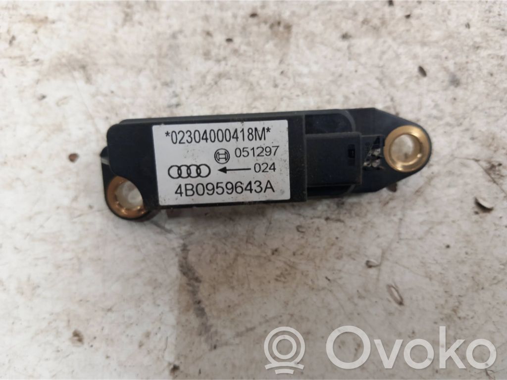 Audi A6 S6 C5 4B Airbagsensor Crashsensor Drucksensor 