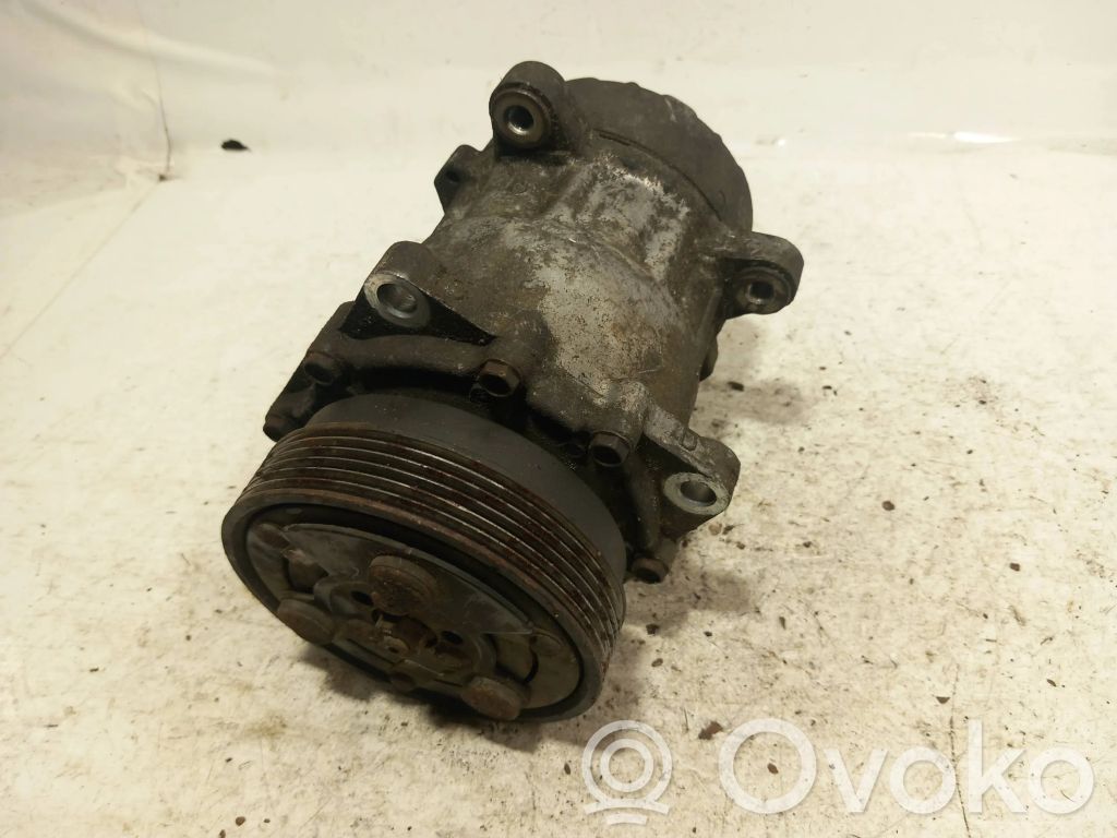 Skoda Octavia Mk1 (1U) Kompresor / Sprężarka klimatyzacji A/C 