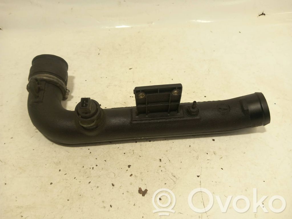 Audi A4 S4 B5 8D Intercooler hose/pipe 