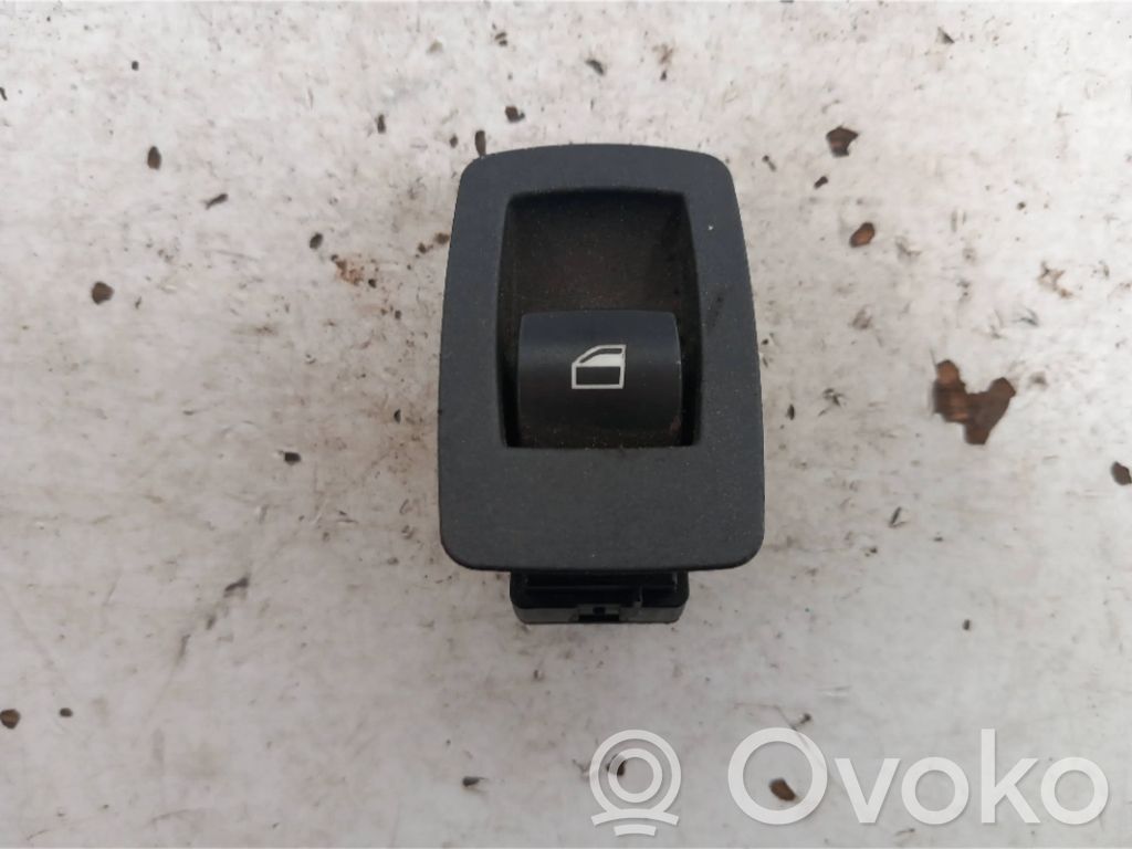 BMW X3 E83 Electric window control switch 