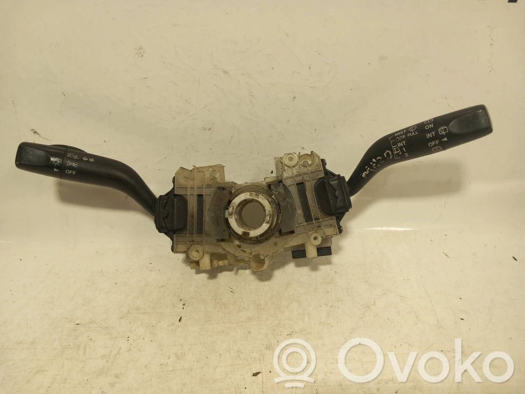Mazda Premacy Commodo, commande essuie-glace/phare 