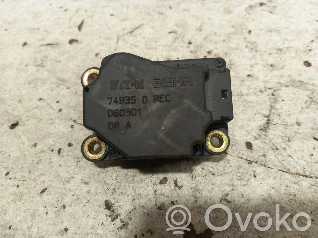 Volvo XC70 Silniczek nagrzewnicy 