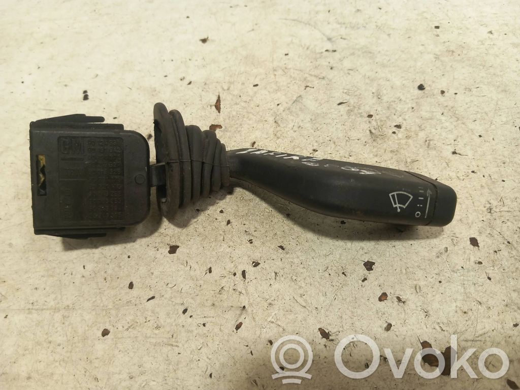 Opel Zafira A Palanca de control del limpiaparabrisas 