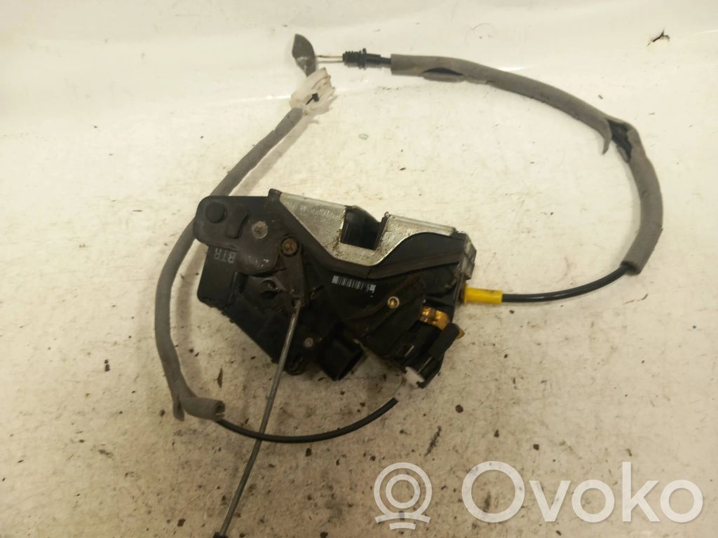 BMW 3 E46 Front door lock 