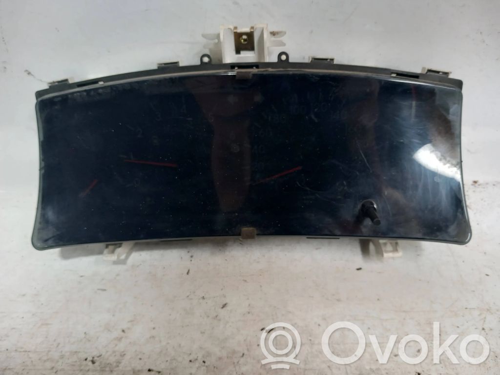 Toyota Corolla E120 E130 Nopeusmittari (mittaristo) 
