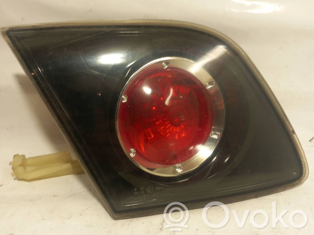 Mazda 3 I Tailgate rear/tail lights 