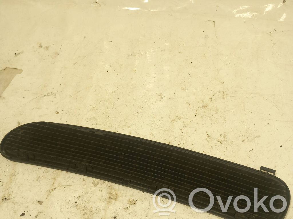 Mini One - Cooper R50 - 53 Etupuskurin alempi jäähdytinsäleikkö 