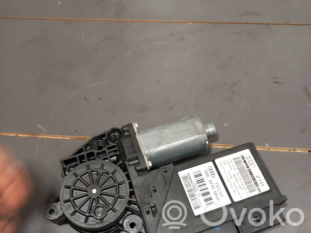 Audi A8 S8 D3 4E Front door window regulator motor 