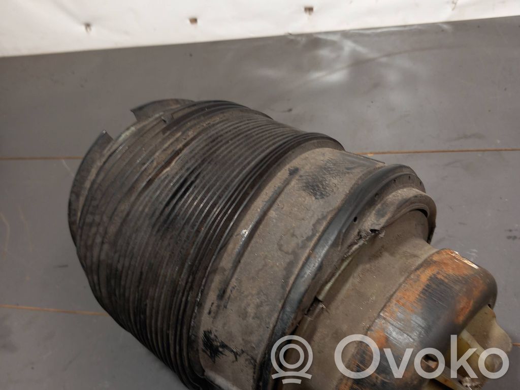 Mercedes-Benz E W212 Butelie suspensie pneumatică spate/amortizor 