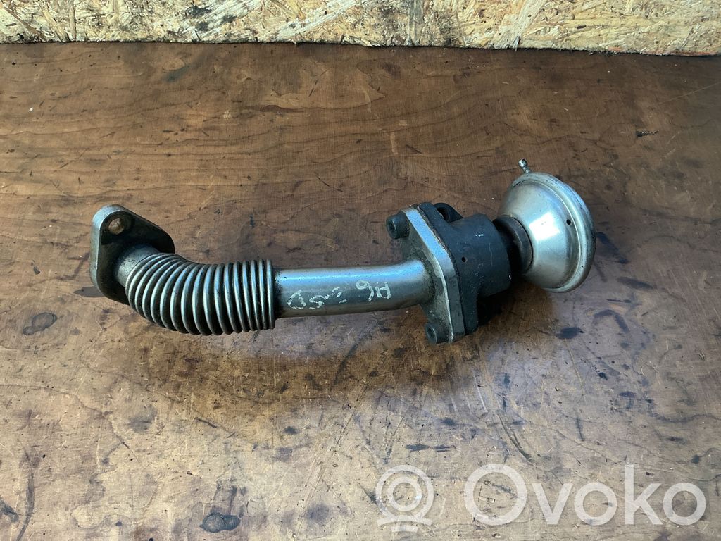 Audi A6 S6 C5 4B Válvula EGR 