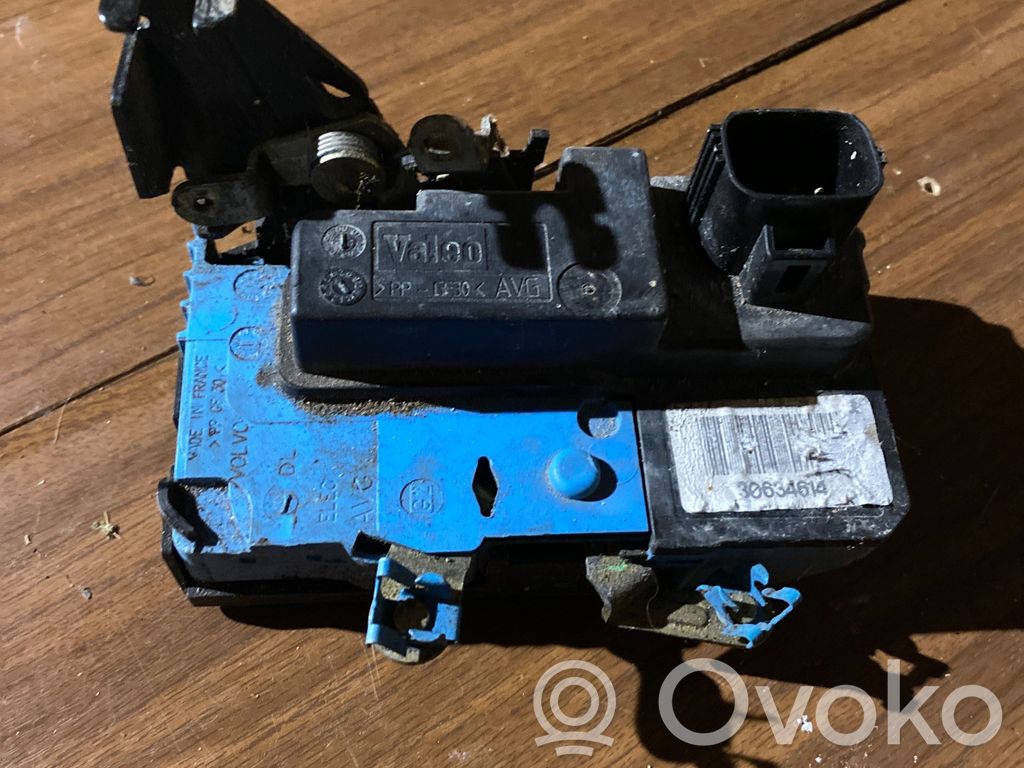 Volvo S80 Priekinė durų spyna 