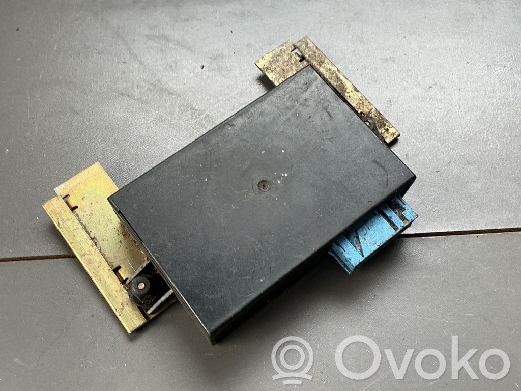 BMW 7 E38 Cruise control unit/module 